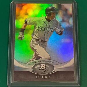 Ichiro #100 2011 Bowman Platinum Baseball Trading Card